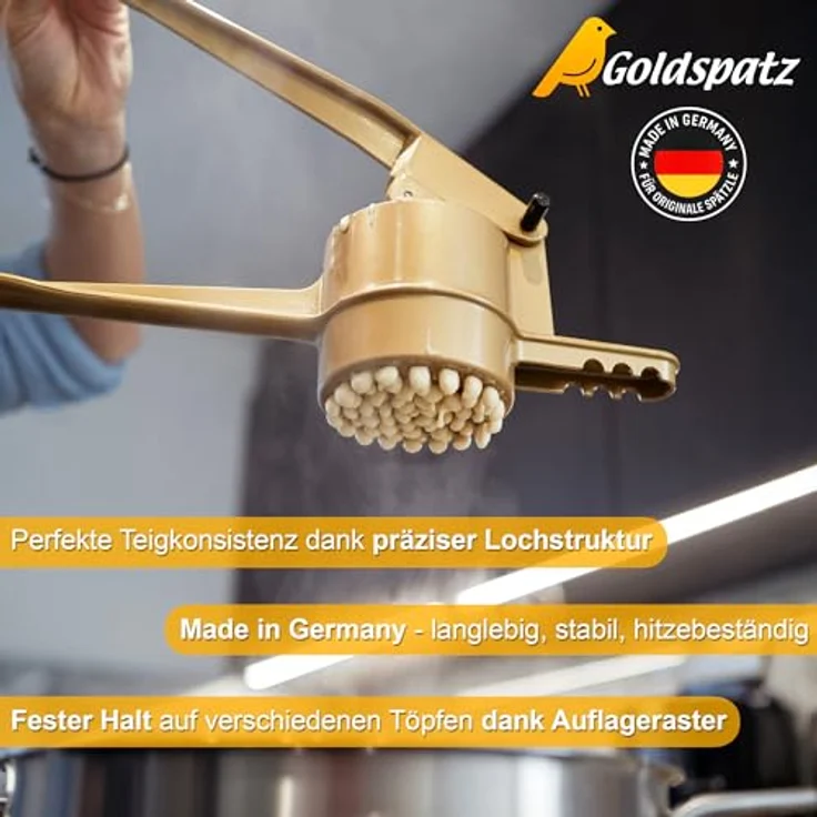 Goldspatz Spätzlepresse, unregelmäßige Lochform für Spätzle wie vom Brett, ergonomischer Griff, made in Germany, inkl. Rezept - Art.-Nr. 2192 – Bild 2