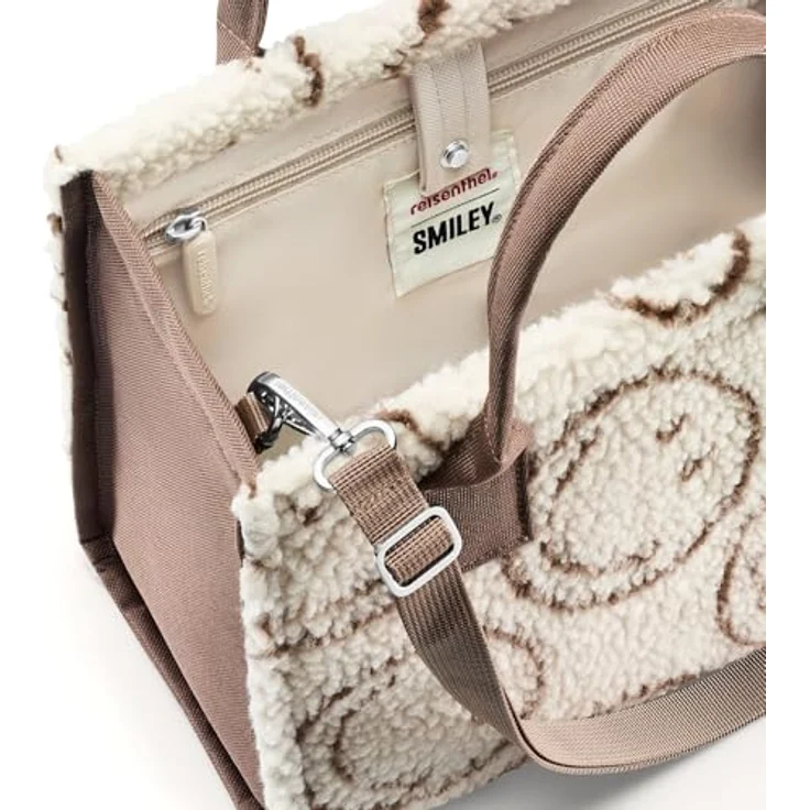 REISENTHEL® Shopper daily shopper XS, minimalistischer Crossbody Shopper aus flauschigem Teddy-Stoff, Farbe smiley teddy chocolate, 4 L Volumen – Bild 4