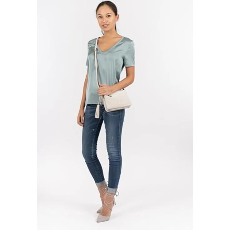 SURI FREY Umhängetasche SFY Romy, für Damen - Vegane Feinsynthetik, Lasercut-Optik, samtig, Uni-Design, Abmessung 21 x 17 x 8 cm, schwarz – Bild 2