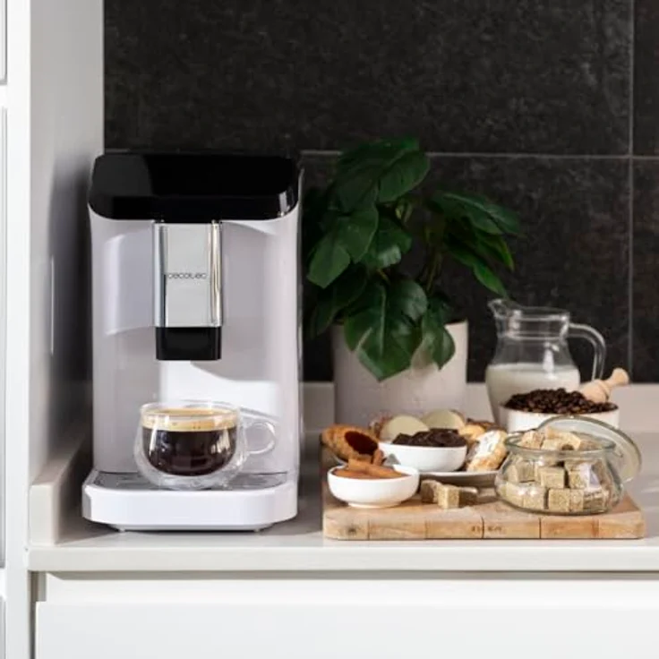 Cecotec Superautomatische Kaffeemaschine Cremmaet Macchia White, 1350 W, Thermoblock, 19 Bar Pumpendruck, Plug&Play-System, Automatische Reinigung – Bild 3