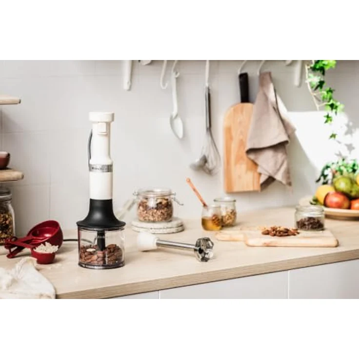KitchenAid Stabmixer 5KHBV83EAC, kabelgebunden, 180 W, kompakt und leicht in Almond Cream – Bild 3