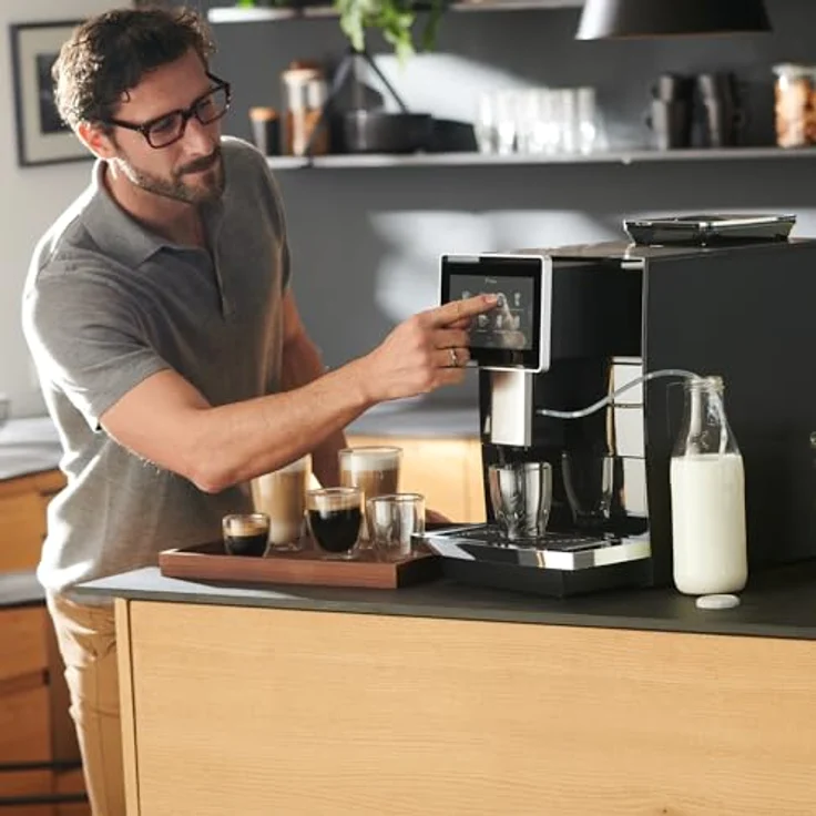 TCHIBO Office Kaffeevollautomat, geeignet für B2B, 30 Tassen/Tag, integriertes Milchsystem, Schwarz – Bild 4
