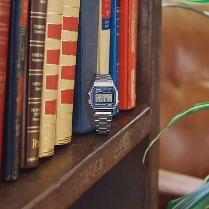 Casio A158WEA-2EF, Armbanduhr mit digitalem Display, blau, Edelstahlarmband, Stoppuhr, Alarm, 3 bar wasserdicht – Bild 4
