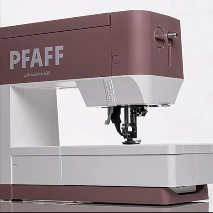 PFAFF quilt ambition 635, Nähmaschine mit 203 Programmen, altrosa, integriertem IDT™ System und großem Color Touch Screen – Bild 5