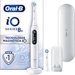 Oral-B iO 8N Elektrische Zahnbürste, weiß, mit Bluetooth, 2 Bürsten, 1 Reiseetui, 4-teiliges Set