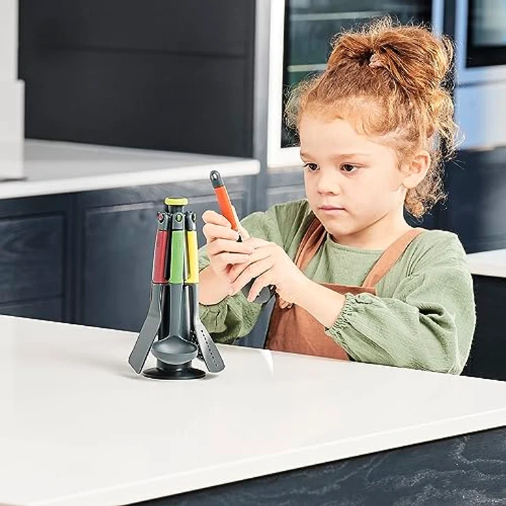 Casdon Joseph Elevate | Buntes Küchenutensilien-Set für Kinder ab 3 Jahre | Mit drehbarem Aufbewahrungsständer!, 75250 – Bild 3