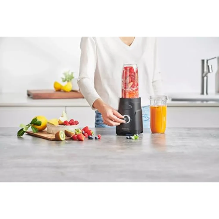 Betty Bossi MixFIT Smoothie Maker 25999, Leistungsstarker Standmixer mit 3 BPA-freien To-Go Bechern, 380 Watt, kompakt und auslaufsicher – Bild 4