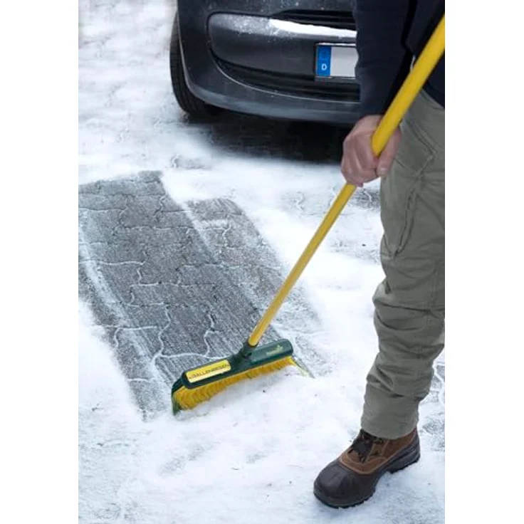 Steuber GmbH florasun Krallenbesen mit Teleskopstiel, 40 cm Breite, Stiellänge ausgefahren 1,4m, langer Kehrbesen mit gebogenen Borsten, verstellbarer Outdoorbesen – Bild 4