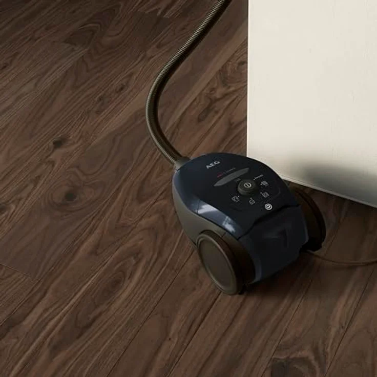 AEG VX82-1-2ST Staubsauger mit Beutel (Automatische Saugkraftregulierung, extrem leise auch auf Teppich, Aufnahme von großen + kleinsten Partikeln, langes Kabel, 55% Recyclingmaterial, 600W, petrol) – Bild 9
