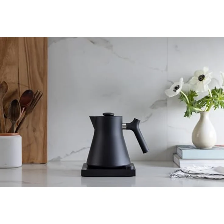 Fellow Corvo EKG Elektrischer Wasserkessel – Elektrische Übergusskanne für Kaffee und Tee – schnellerhitzender elektrischer Wasserkocher – Mattschwarz – 0,9 Liter – Bild 6
