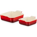 LE CREUSET Auflaufform Tradition quadratisch kirschrot 2tlg, Steinzeug mit extra hohe Ränder und ausgezeichneter Wärmespeicherfähigkeit