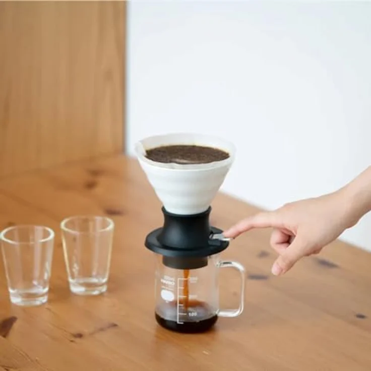 Hario V60-02 Keramiktropfer, Immersion Dripper Switch mit 40 Papierfiltern für optimale Brühmethoden – Bild 3