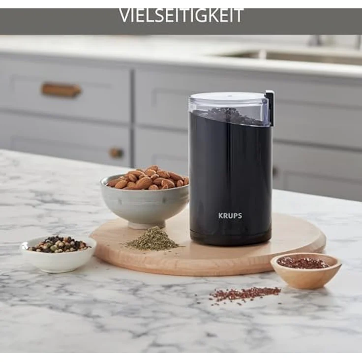Krups F20342 Kaffeemühle und Gewürzmühle in Einem, Leistungsstarker Motor, Mahlgrad variabel, 75g Füllmenge, Schlagmesser aus Edelstahl, Sicherheitsdeckel, Anti-Rutsch-Füße, Schwarz – Bild 4