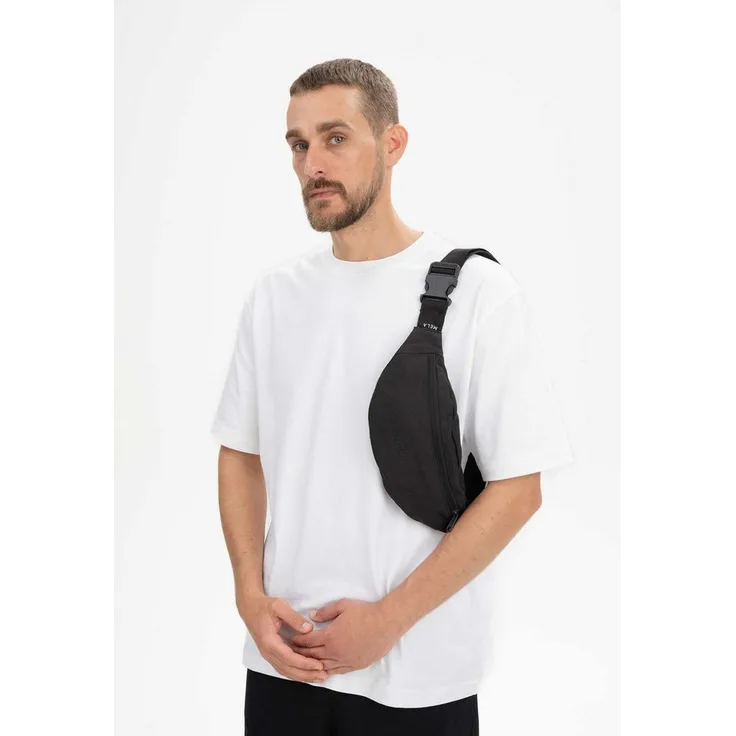 MELA Bauchtasche Hip Bag, Verstellbarer Schultergurt, 100% Fairtrade-Bio-Baumwolle, vegan, Hauptfach mit Reißverschluss