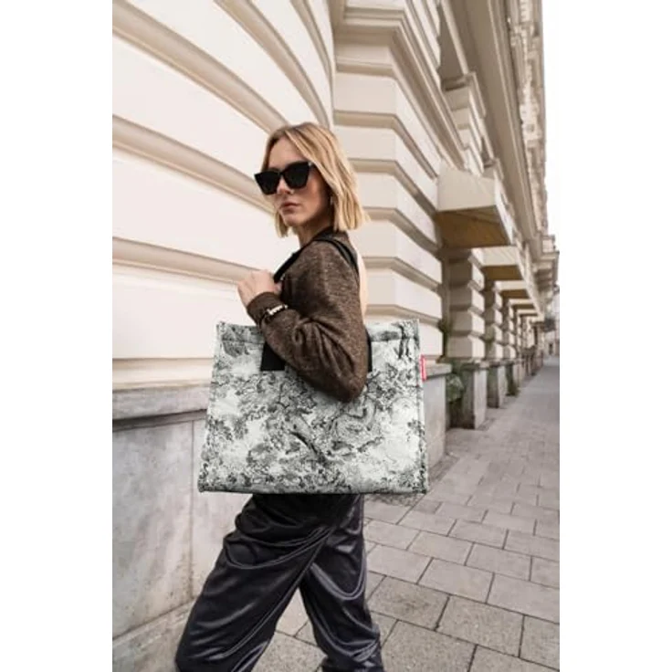 reisenthel daily shopper jacquard grey, Einkaufshilfe aus hochwertigem, wasserabweisendem Polyester, grau, 14 l Volumen, mit Druckknopfverschluss und Innensteckfach – Bild 8
