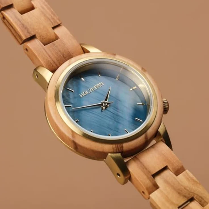 HOLZKERN Damenuhr Quarz Antrim, Zifferblatt mit blauem Perlmutt und goldfarbenen Details, Gehäuse aus hellbraunem Olivenholz, spritzwassergeschützt, 29 mm – Bild 2