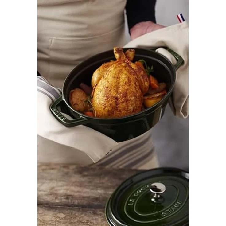 Staub 1103185 Cocotte-Bräter, oval mit Deckel 31 cm, 5,5 L, mit mattschwarzer lierung im Inneren des Topfes, basilikumgrün – Bild 8