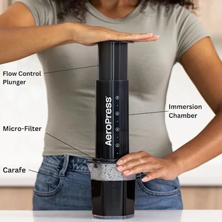 Aeropress XL Kaffeepresse - 3 in 1 Brühmethode kombiniert French Press, Pourover, Espresso. Vollmundiger, glatter Kaffee ohne Körnung oder Bitterkeit. Kleine tragbare Kaffeemaschine für Camping & – Bild 2