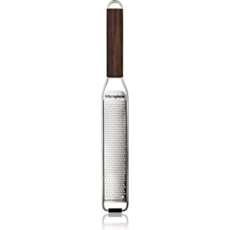 Microplane Zester Reibe Fein Walnussholz Edelstahl aus der aus der Master Serie für Zitrusfrüchte, Hartkäse, Ingwer, Schokolade, Muskatnuss und Trüffel – Bild 2