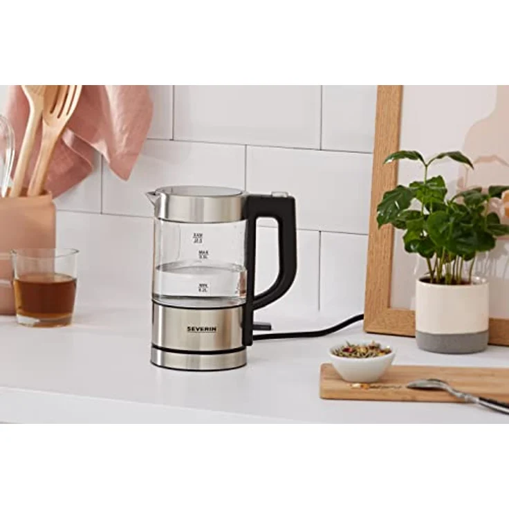SEVERIN WK 3472 Mini Glas-Wasserkocher, hochwertig und komfortabel, 0,5 Liter, 1.100 Watt, 100% BPA-frei – Bild 2