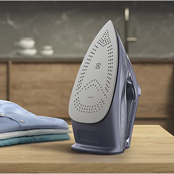 Electrolux Refine Bügeleisen 600 Modell E6SI1-4MN, Dampfbügeleisen mit 3-Positions-automatische Abschaltung, Kratzfeste Bügelsohle, Selbstreinigend, Antidropf, 2m Kabel, 2500W, Blau – Bild 4