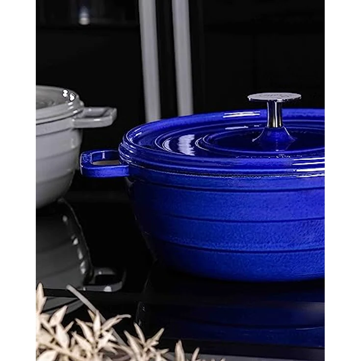 Sallys 'Ela' Deluxe Gusseisentopf - Robustes und Hochwertiges Kochjuwel für Perfektes Garen (Royal Blue Majolika) - 5 Liter Fassungsvermögen und Hitzebeständig bis 250 °C – Bild 4