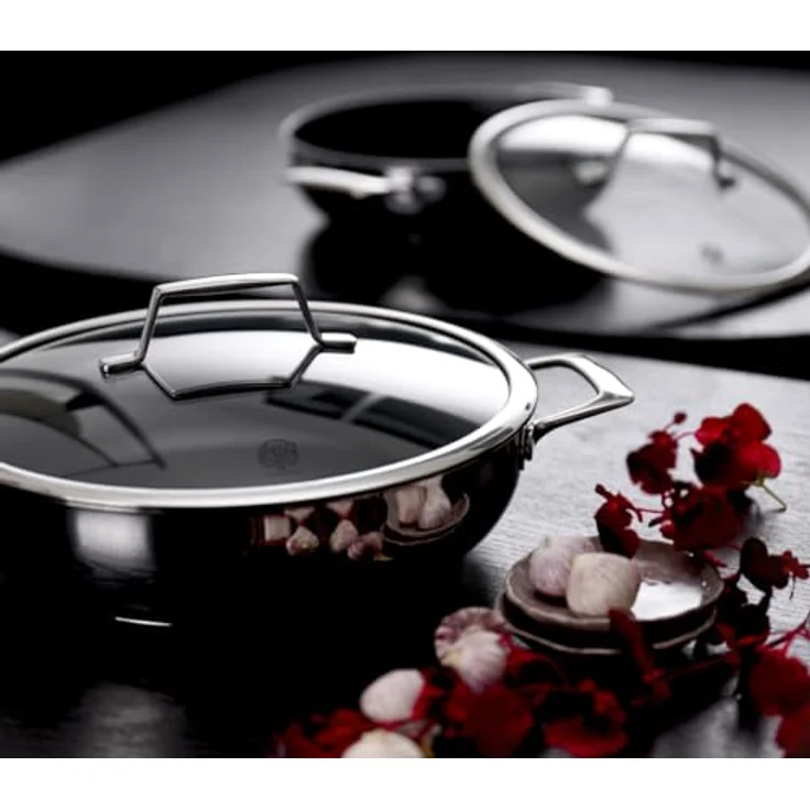 Schulte-Ufer Schmorpfanne ASTRAL mit UniverSUS-Oberflächenstruktur, 64454-923-24, Edelstahl, 24 cm - Hochwertige Schmorpfanne für krosses Braten, extrem kratzfest, nachhaltiger Antihaft-Effekt, energiesparender Allherd-Aluminium-Kapselboden – Bild 5