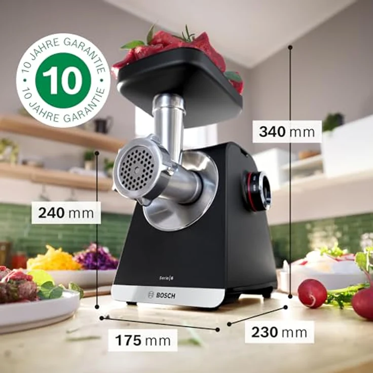 BOSCH Fleischwolf Serie 6 MFWS682B, 3,5kg/Min., Zitruspresse, Raspel, Wurststopfer, 500 W, 2 Lochscheiben (3&8mm), 10 J Motorgarantie, Planetengetriebe, schwarz – Bild 2