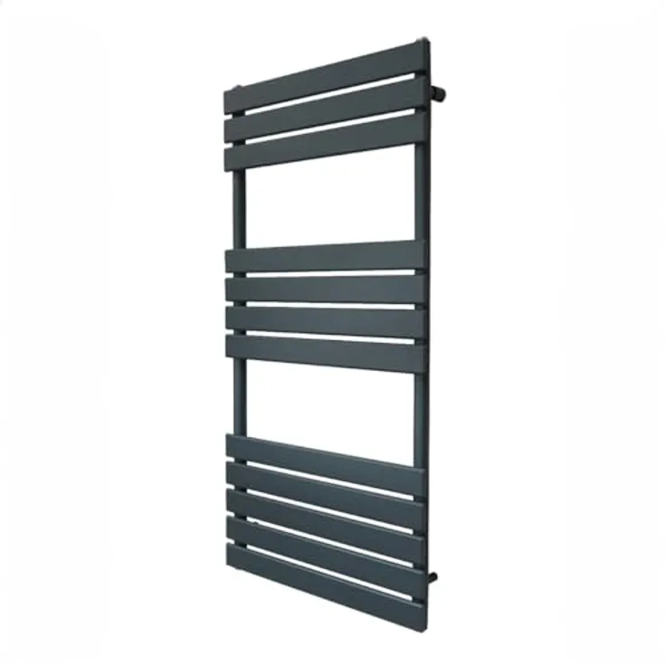 Monster Shop Flacher Handtuchheizkörper 1200mm x 600mm | Matt Anthrazit Grau Kohlenstoffstahl mit 2461 BTU Wärmeleistung, inkl. Reinigungsbürste und Befestigungsset