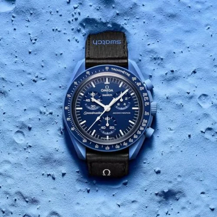 Swatch Chronograph Moonswatch Mission to Neptune Bioceramic SO33N100, Marineblau, VELCRO©-Armband, Superluminova – Bild 2