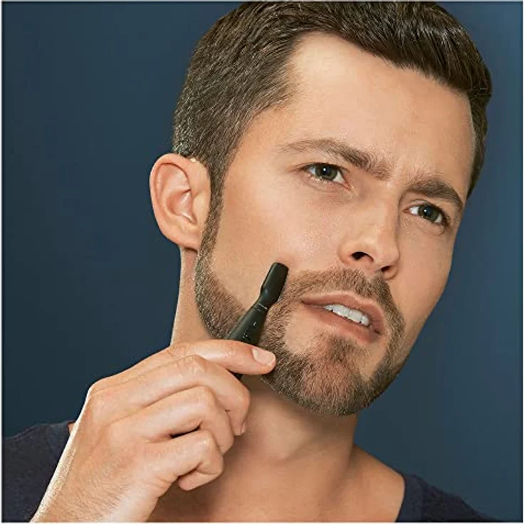 Braun Precision Trimmer PT1000 Präzisionstrimmer mit 2 Trimmeraufsätzen und Aufbewahrungstasche, batteriebetrieben, schwarz – Bild 3