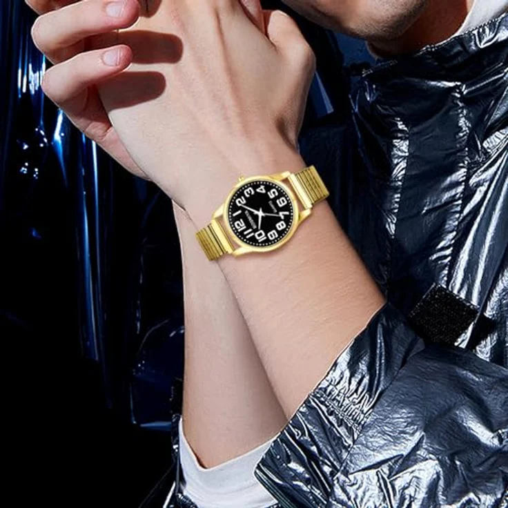 JewelryWe Herrenuhr mit elastischem Zugarmband, goldene Analog Quarz Armbanduhr mit schwarzem Zifferblatt und großen Zahlen, Edelstahl Stretch Armband für Senioren – Bild 3