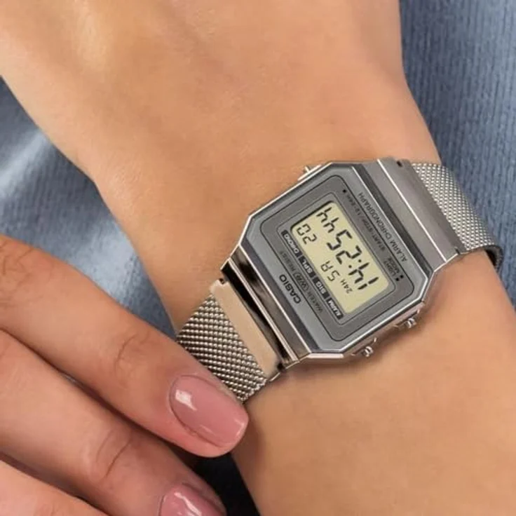 Casio Armbanduhr A700WEM 7AEF Vintage, digital – Bild 2