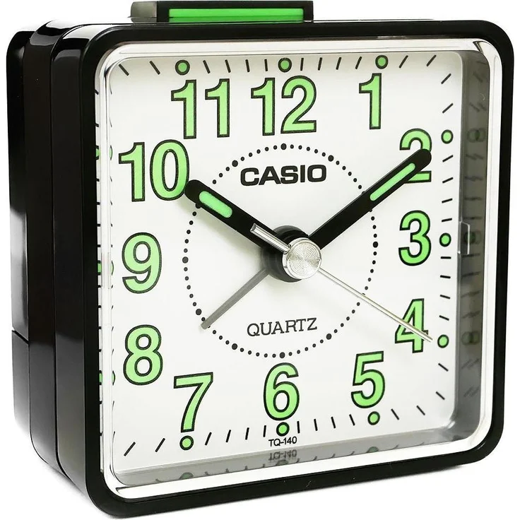 Casio TQ-140-1BEF, analoger Wecker mit fluoreszierenden Indizes, robuster Kunststoffbauweise und Hintergrundbeleuchtung, schwarz