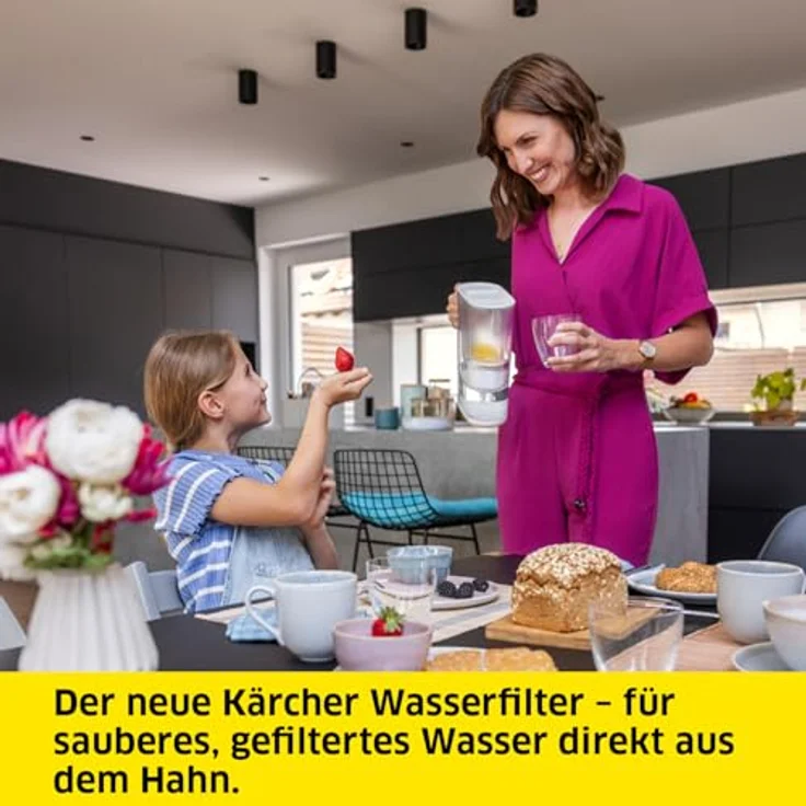 Kärcher Filterkanne WFP 12 + 3 Filter, 2,4 Liter Behälter, BPA frei, 100 Liter Filterkapazität, Manuelle Filterwechselanzeige, Weiss – Bild 3