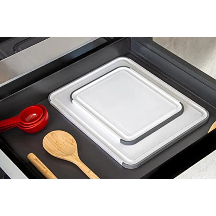 KitchenAid Klassisches rutschfestes Schneidebrett, BPA-frei, nicht saugfähig, Polypropylen, mit Umfang, 20 x 25 cm – Bild 5