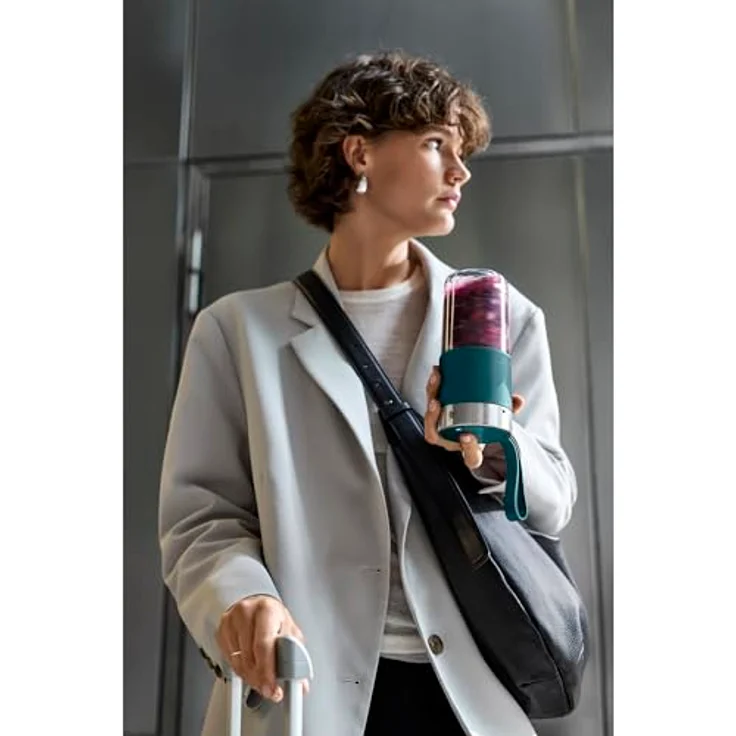 WMF KÜCHENminis Mix on the Go, tragbarer Smoothie-Maker mit 300 ml Behälter, 20.000 U/min, wiederaufladbarer Akku, 50 W – Bild 15