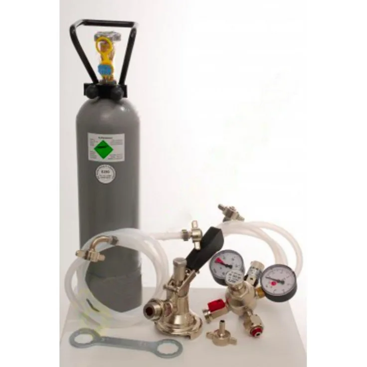 ich-zapfe Zubehörpaket für Kontakt 2-leitig, mit 2x Korb Fitting und 2 kg CO2 Flasche, Druckminderer 3bar, 2x Bierschläuche aus John Guest