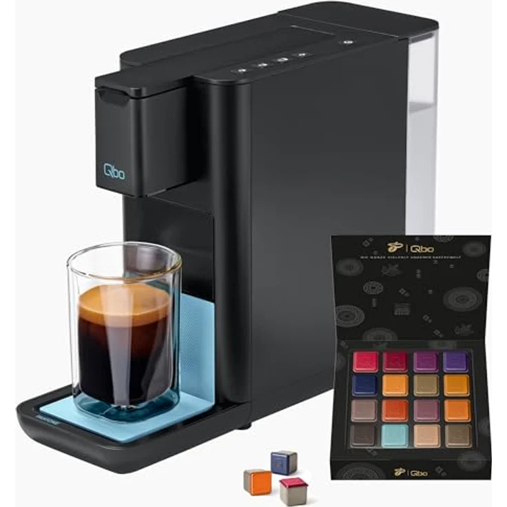 Tchibo Qbo ICONIC Pantone™ Premium Kapselmaschine inkl. 30 recyclebare Qbo Kapseln, kompaktes Design, Sky Blue – Bild 2