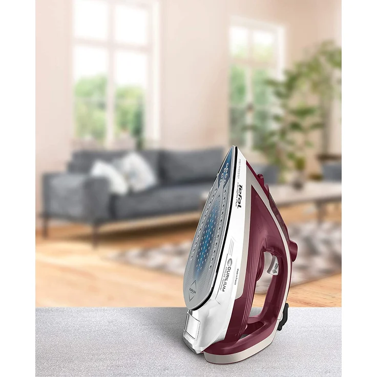Tefal FV6810 Ultragliss Plus Dampfbügeleisen, 2800 Watt, Dampfstoßm 250 g/Min, Eco-Modus, 50 g/Min. Dampfabgabe, rot-weiß – Bild 7