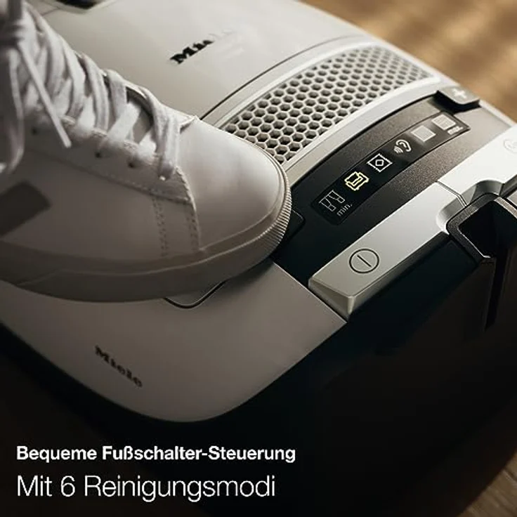 Miele Complete C3 Cat & Dog SGEF5 Bodenstaubsauger mit Beutel, 890 Watt, 12 m Aktionsradius, AirClean-Filtersystem, Brombeerrot – Bild 6