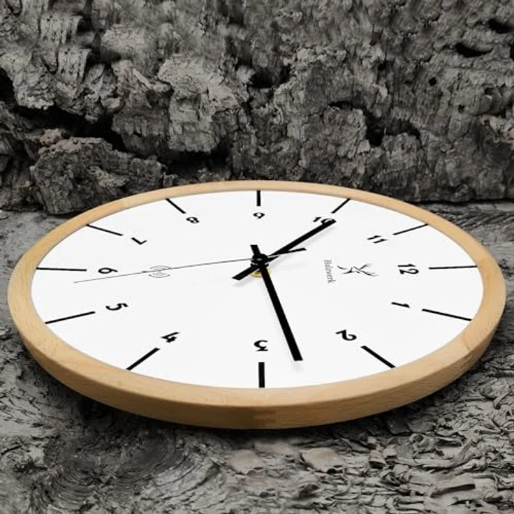 Holzwerk Germany Funk Wanduhr aus massiver Buche, 32 cm, lautloses Uhrwerk, skandinavisches Design, handgefertigt, Weiß – Bild 4