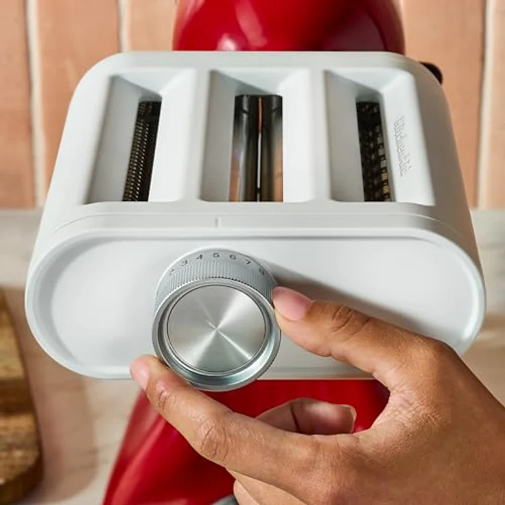 KitchenAid 3-in-1 Nudelvorsatz 5KSM3PPA, Edelstahl Nudelroller, Spaghettischneider und Fettuccine Cutter für KitchenAid Standmixer, 8 einstellbare Dickeinstellungen, inkl. Reinigungsbürste – Bild 3