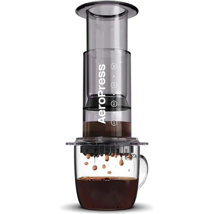 AeroPress Clear Black Coffee Press - 3 in 1 Brew Methode kombiniert French Press, Espresso, Vollmundkaffee ohne Körnung oder Bitterkeit, kleine tragbare Kaffeemaschine für Camping & Reisen, Schwarz