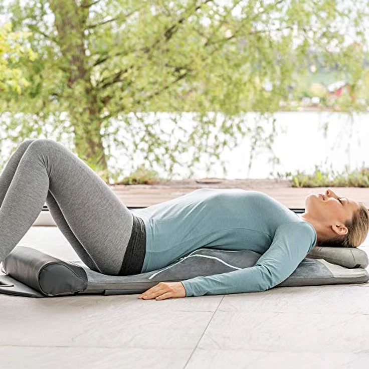 Beurer MG 280 Yoga- und Stretchmatte, zur Dehnung der Muskulatur und zur Entspannung, Massagematte für Nacken, Schultern und Rücken, faltbar – Bild 6