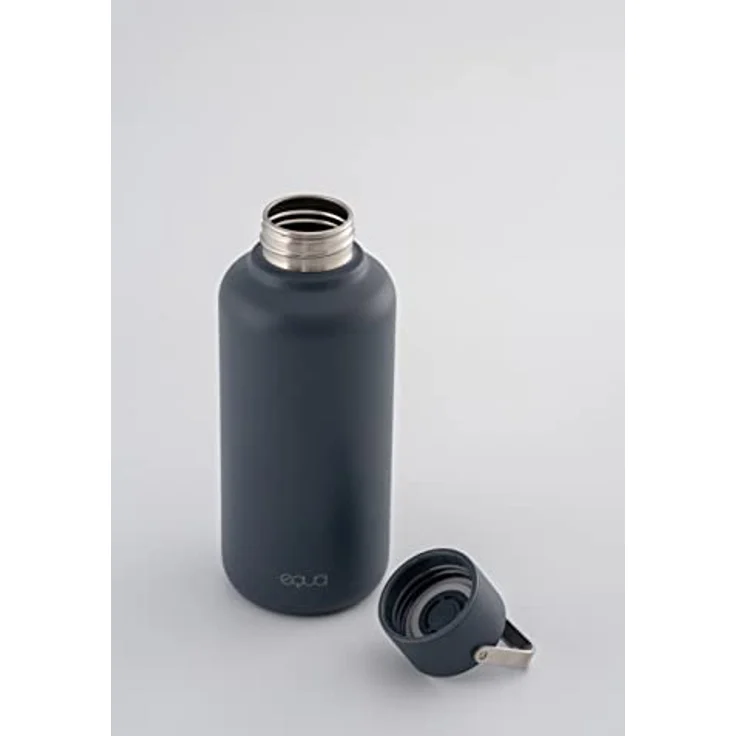 EQUA Timeless Trinkflasche, Edelstahl, 600ml, BPA-frei, auslaufsicher, haltbar, multifunktional, Navy – Bild 2