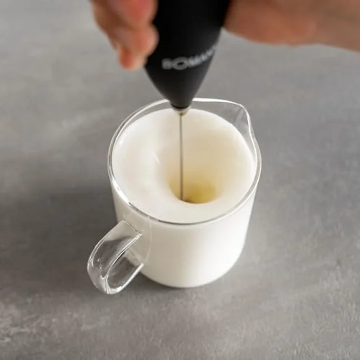 Bomann MS 344 CB Milchaufschäumer mit Batterie, Soft-Touch-Gehäuse – Bild 6