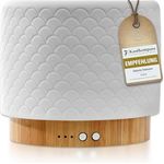 QIDOSHA® Aroma-Diffusor Tadasana, Premium Duftöl-Diffusor mit Echtholz-Sockel und Keramik-Haube, 10 Std Langzeitbetrieb, warm-weißes Licht
