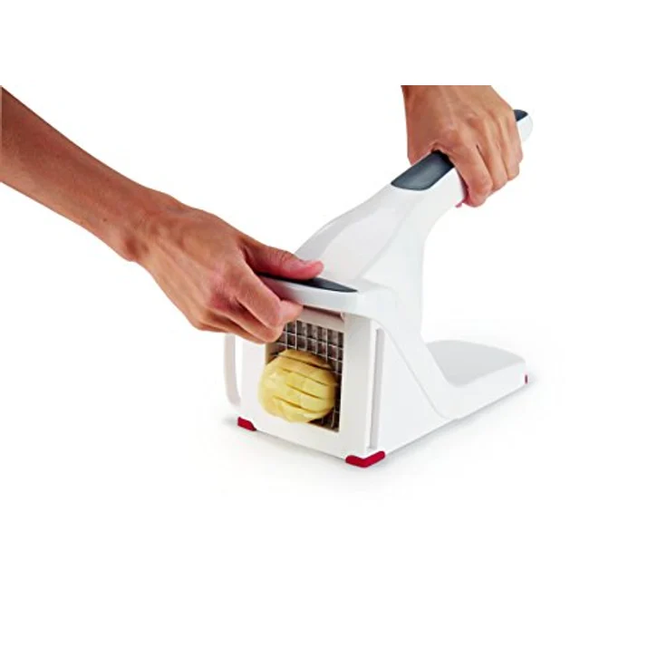 Pommesschneider und Gemüseschneider zur einfachen und schnellen Herstellung von Pommes und Gemüsesticks. Kartoffelschneider. – Bild 5