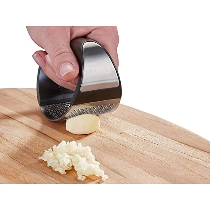 Leifheit Knobi King, Knoblauchpresse, Knoblauchschneider aus rostfreiem Edelstahl, spülmaschinenfest, garlic press, Design, Küchenhelfer, einfache Handhabung und Reinigung – Bild 4